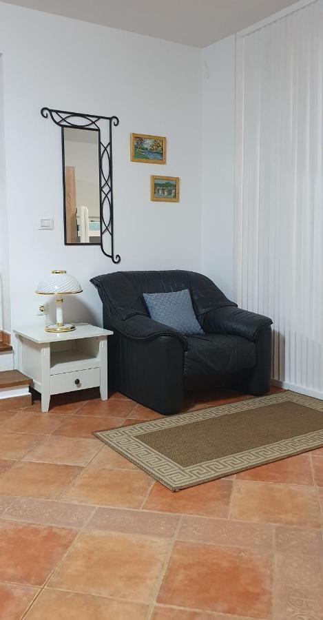 Appartamento Studio Apartman Marti Kostrena Esterno foto